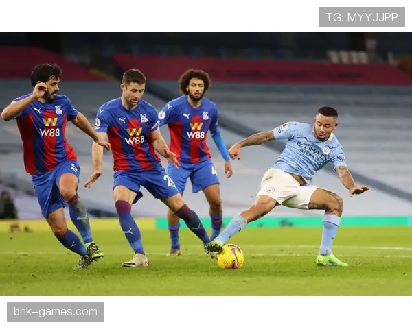 曼城近期防守稳定性出现波动，对球队赛季走势形成制约